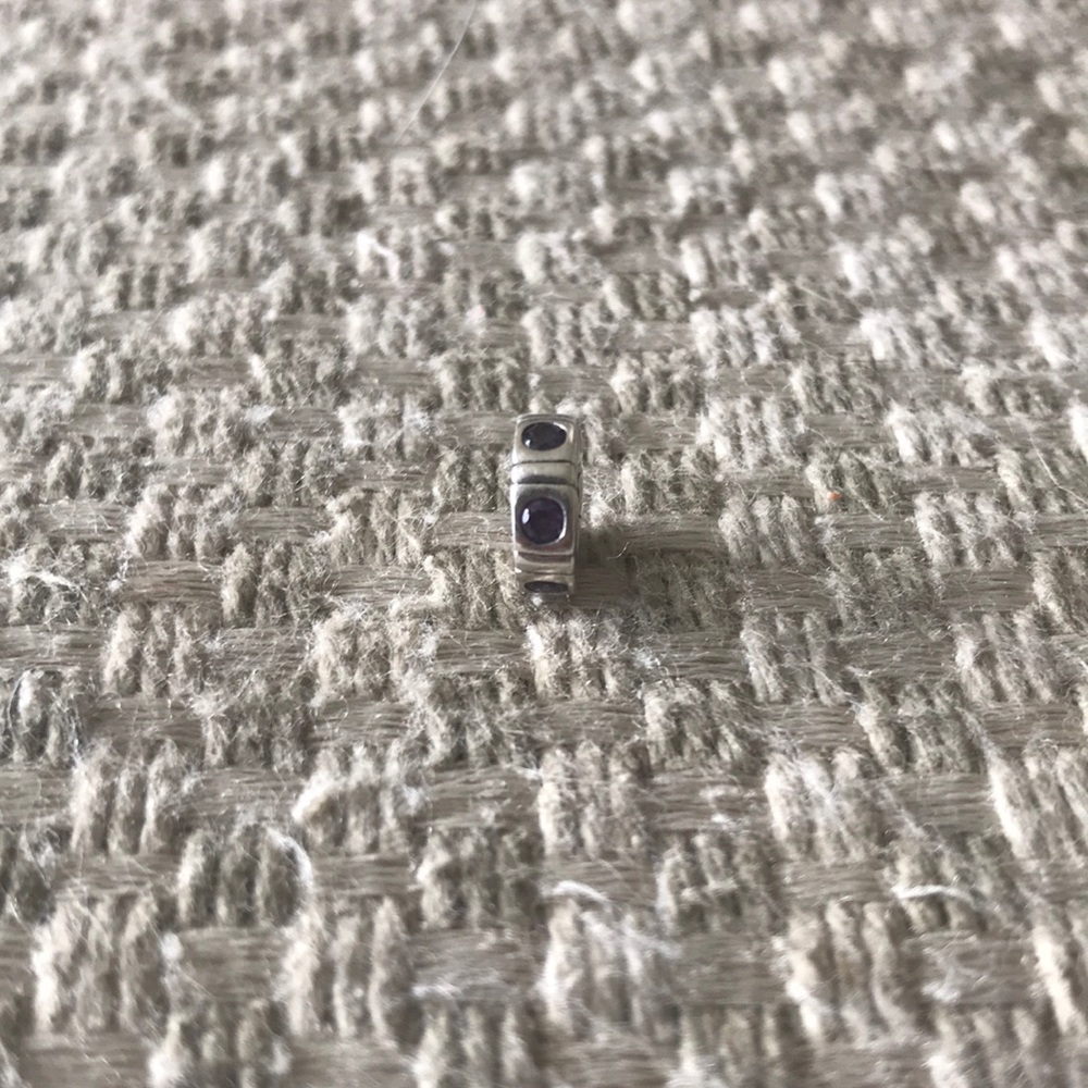 Pandora spacer